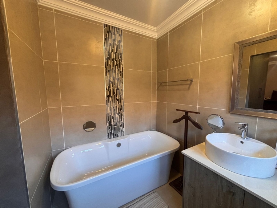 2 Bedroom Property for Sale in Flamwood North West